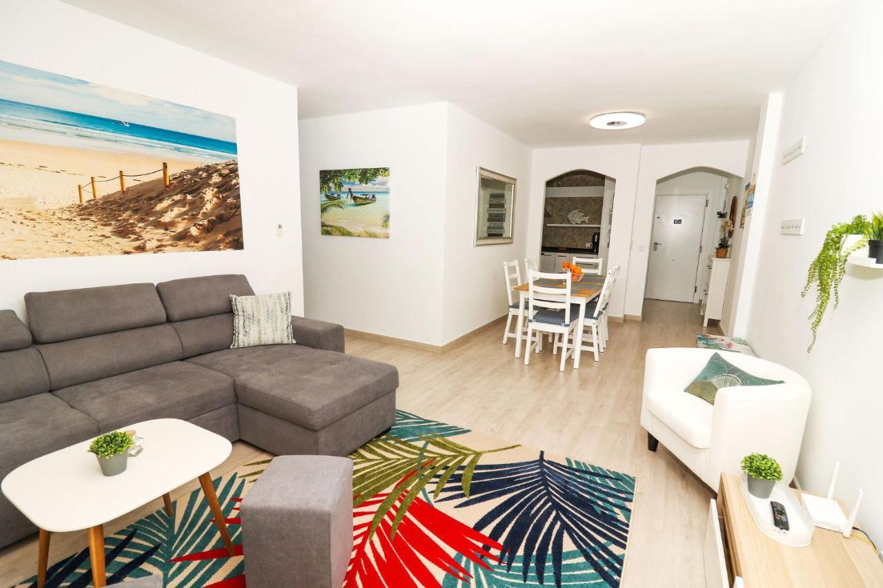 Family Apartment Walking Distance To The Sea And All Amenities Sitio de Calahonda Екстериор снимка