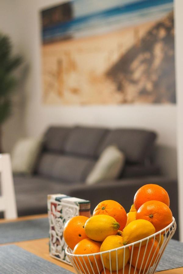 Family Apartment Walking Distance To The Sea And All Amenities Sitio de Calahonda Екстериор снимка