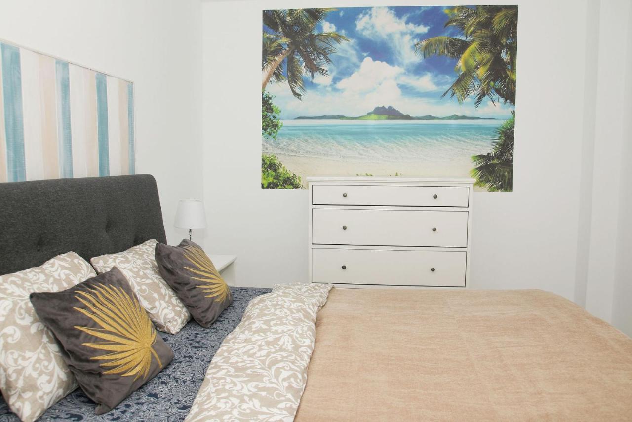 Family Apartment Walking Distance To The Sea And All Amenities Sitio de Calahonda Екстериор снимка
